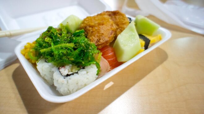 Sushi plate