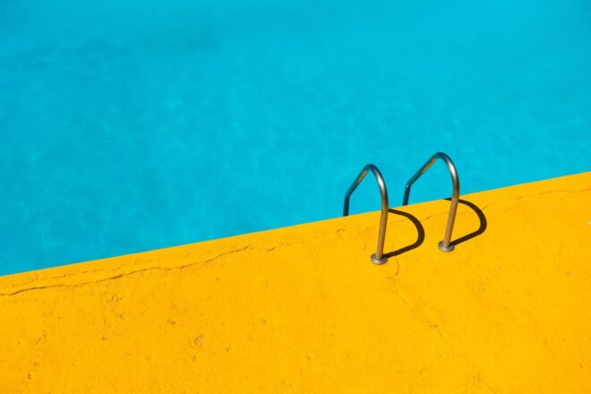 Inground swimming pool