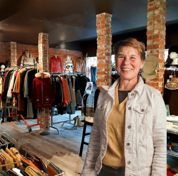 Laura MacNutt of KingsPIER Vintage