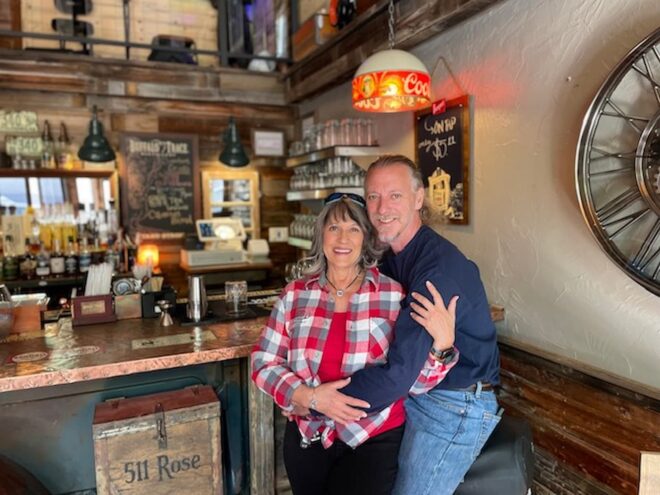 Terri and Ron of 511 Rose